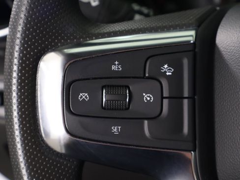 Used 2025 Chevrolet Blazer LT AWD/4WD image 38