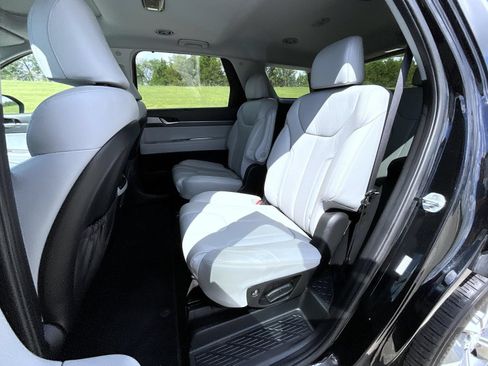 Used 2020 Hyundai Palisade SEL w/ Premium Package AWD/4WD image 22