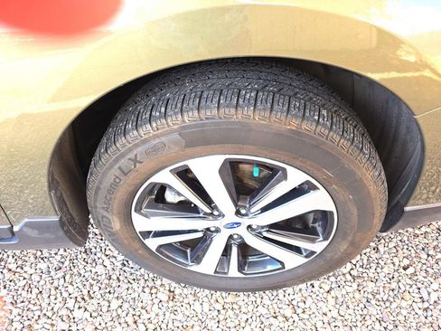 Used 2019 Subaru Outback 2.5i Limited image 37