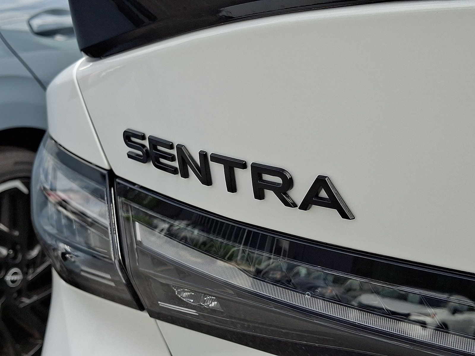 New 2027 Nissan Sentra SR w/ SR Premium Package FWD image 6