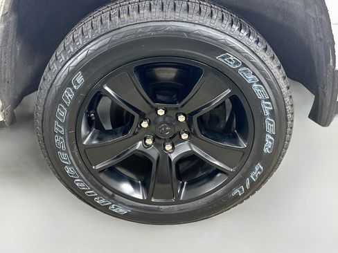 Used 2023 RAM 1500 Big Horn AWD/4WD image 37