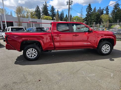 New 2026 Toyota Tacoma SR5 AWD/4WD image 8