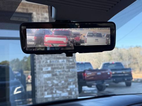 Used 2020 Nissan Armada Platinum w/ Captain's Chairs Package image 27