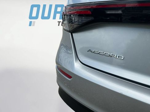 Used 2024 Honda Accord EX image 23