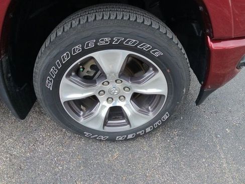 Used 2021 RAM 1500 Laramie w/ Sport Appearance Package AWD/4WD image 10