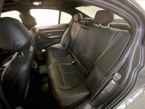 Used 2018 BMW 330i xDrive 330i xDrive image 20