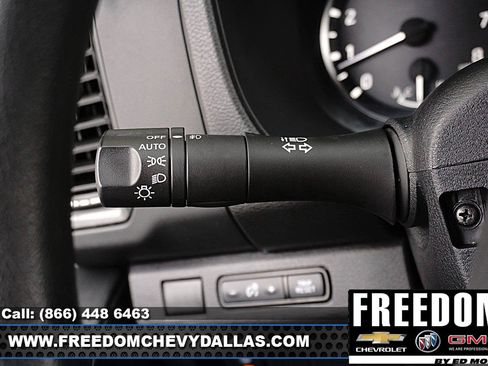 Used 2023 Nissan Frontier SV w/ Midnight Edition Package RWD image 23