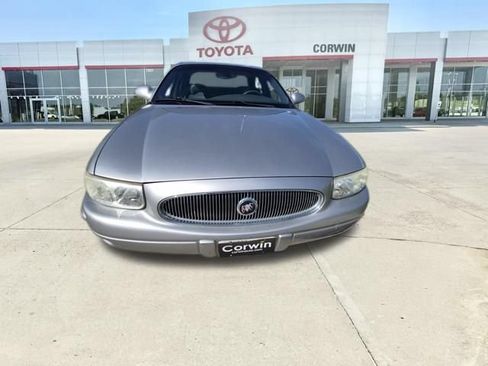 Used 2005 Buick Le Sabre Custom w/ Leather and Sound Group FWD image 8