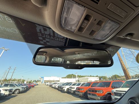 Used 2016 Honda Pilot Touring image 27