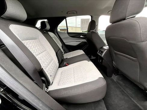 Used 2024 Chevrolet Equinox LS AWD/4WD image 16