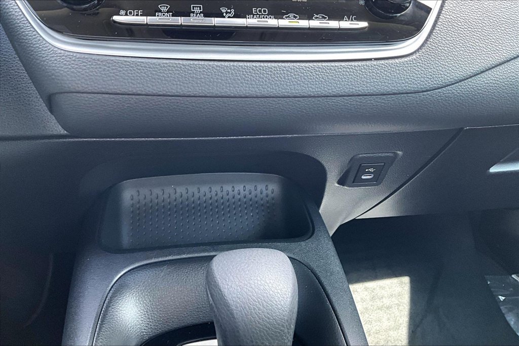 Used 2023 Toyota Corolla LE FWD image 16