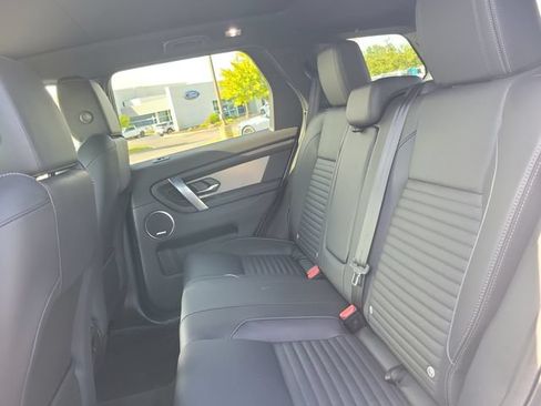 Used 2025 Land Rover Discovery Sport Dynamic SE AWD/4WD image 23