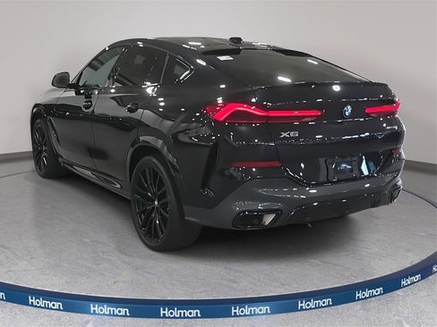 Used 2025 BMW X6 xDrive40i w/ Premium Package image 7