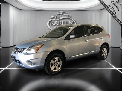 Used 2014 Nissan Rogue S w/ Convenience Package