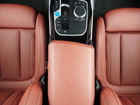 Used 2023 BMW i4 eDrive40 RWD image 25