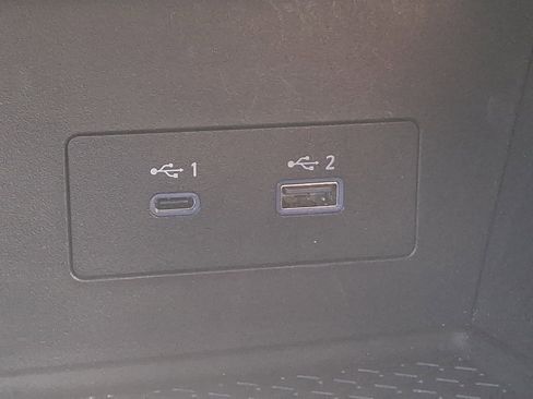 Used 2025 Nissan Pathfinder SV AWD/4WD image 26