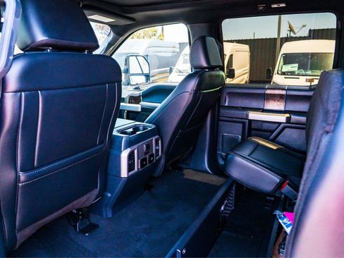 Used 2022 Ford F250 Lariat w/ Tremor Off-Road Package AWD/4WD image 25