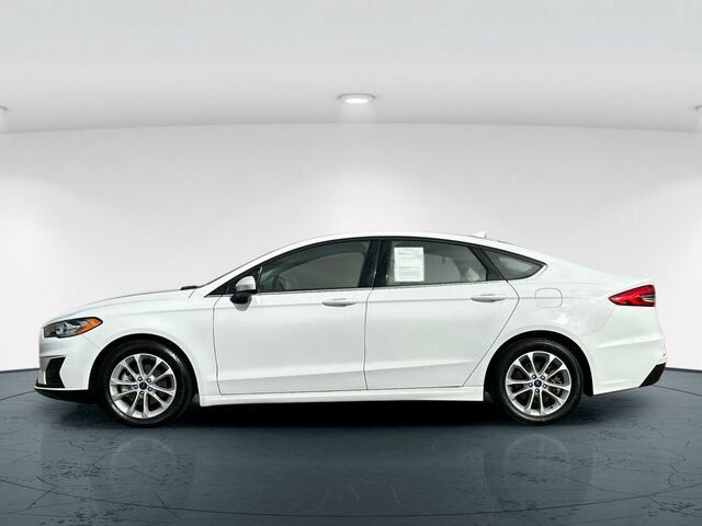 Used 2020 Ford Fusion SE FWD image 3