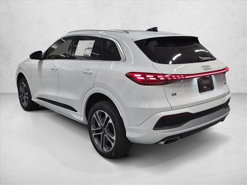 New 2025 Audi Q5 Premium image 7