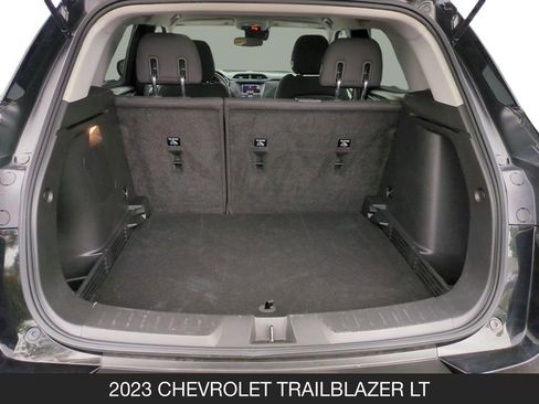Used 2023 Chevrolet TrailBlazer LT FWD image 24