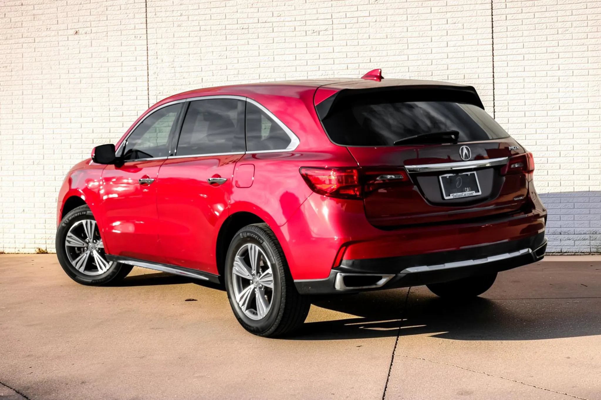 Used 2019 Acura MDX SH-AWD image 11