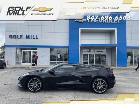 Used 2024 Chevrolet Corvette Stingray Premium Conv w/ Chrome Exterior Badge Package RWD image 9