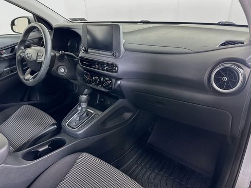 Certified 2022 Hyundai Kona SE image 26