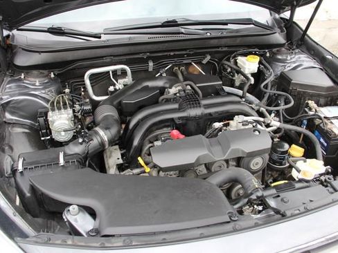 Used 2019 Subaru Outback 2.5i Limited AWD/4WD image 13