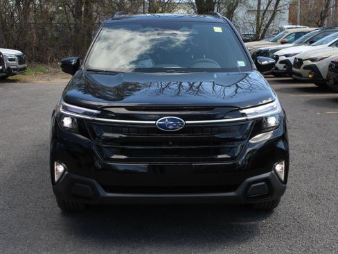 New 2026 Subaru Forester Touring AWD/4WD image 2
