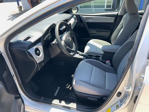 Used 2019 Toyota Corolla LE FWD image 8