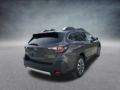Used 2024 Subaru Outback Touring XT AWD/4WD image 38