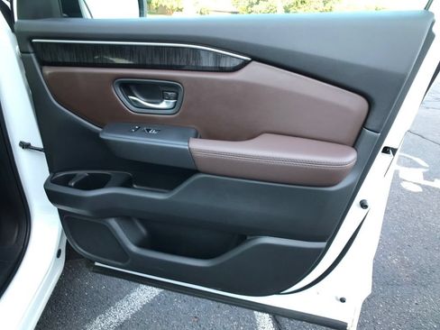 Used 2023 Honda Pilot Elite image 30