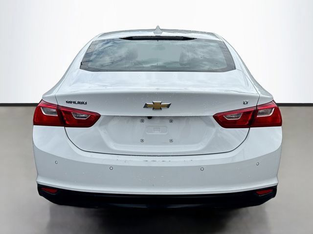 Used 2024 Chevrolet Malibu LT FWD image 4