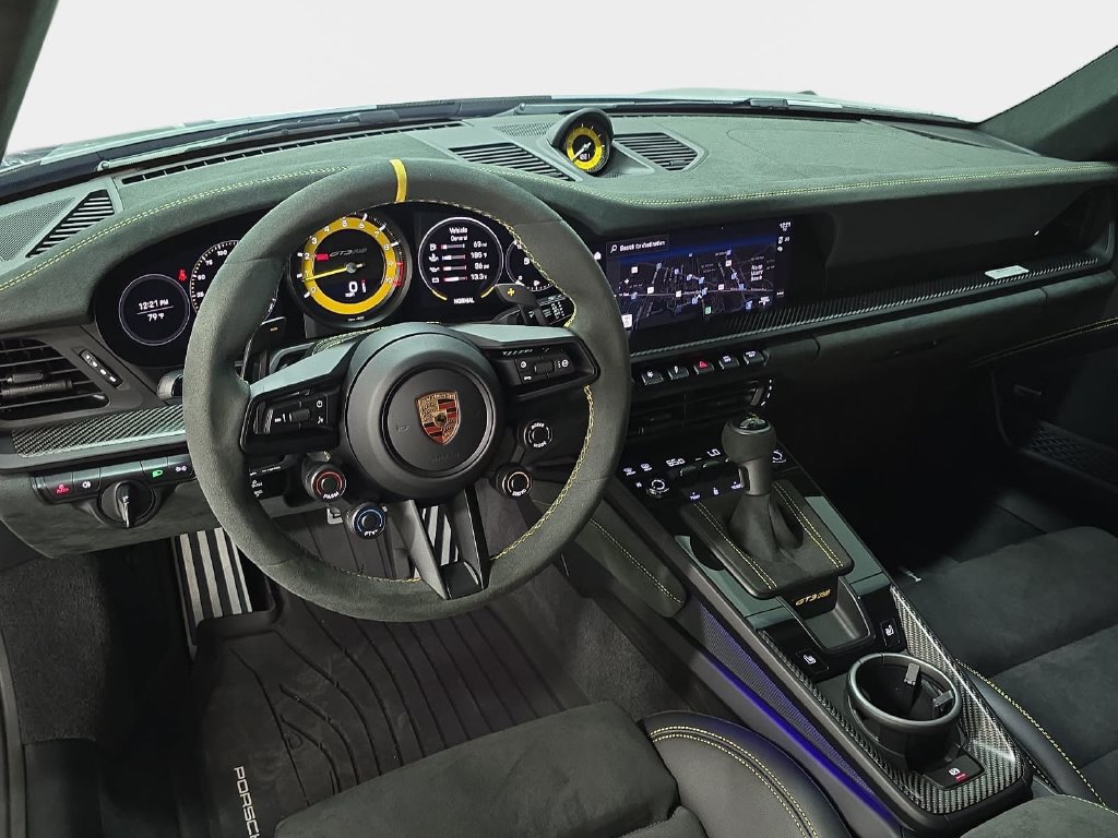 Certified 2025 Porsche 911 GT3 RS RWD image 12