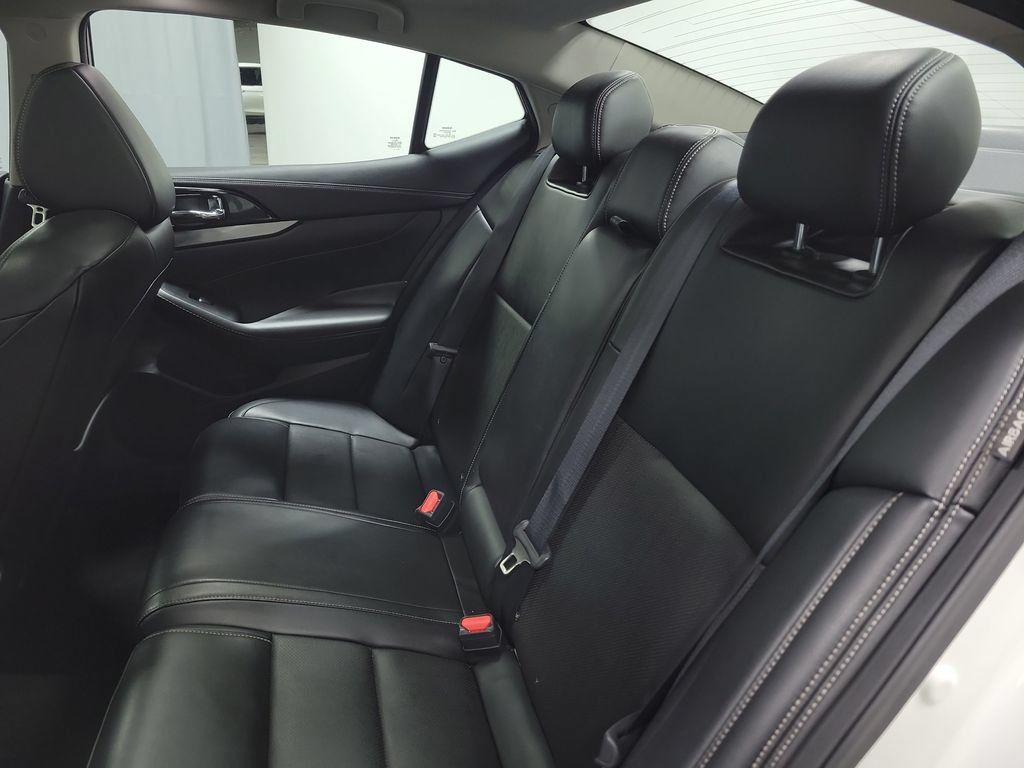 Used 2023 Nissan Maxima SL FWD image 27
