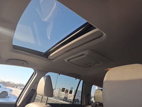 Used 2016 Honda Pilot Touring image 43