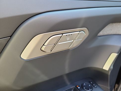 Used 2027 Kia Telluride S FWD image 23