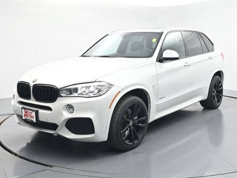 Used 2017 BMW X5 xDrive50i AWD/4WD image 2