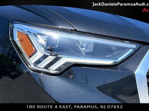 Used 2023 Audi Q3 2.0T Premium w/ Convenience Package AWD/4WD image 21