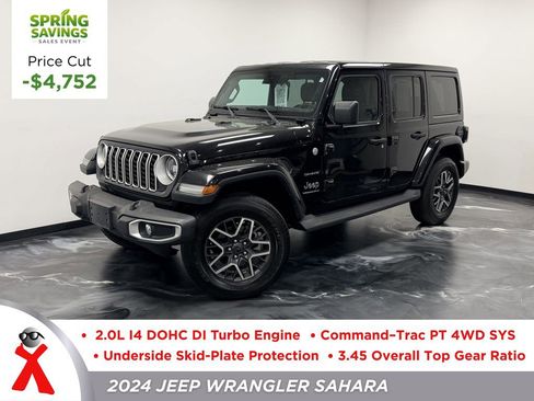 Used 2024 Jeep Wrangler Unlimited Sahara AWD/4WD image 1