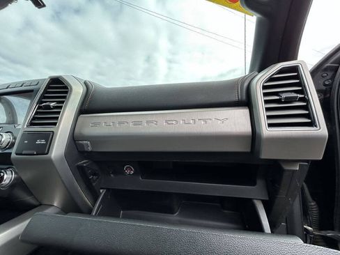 Used 2021 Ford F350 Platinum AWD/4WD image 59