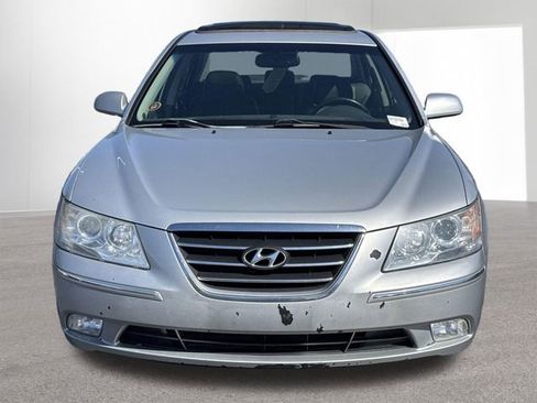 Used 2010 Hyundai Sonata Limited w/ Navigation Pkg 6 FWD image 16