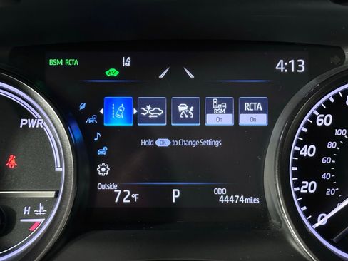 Used 2022 Toyota Camry XSE image 12