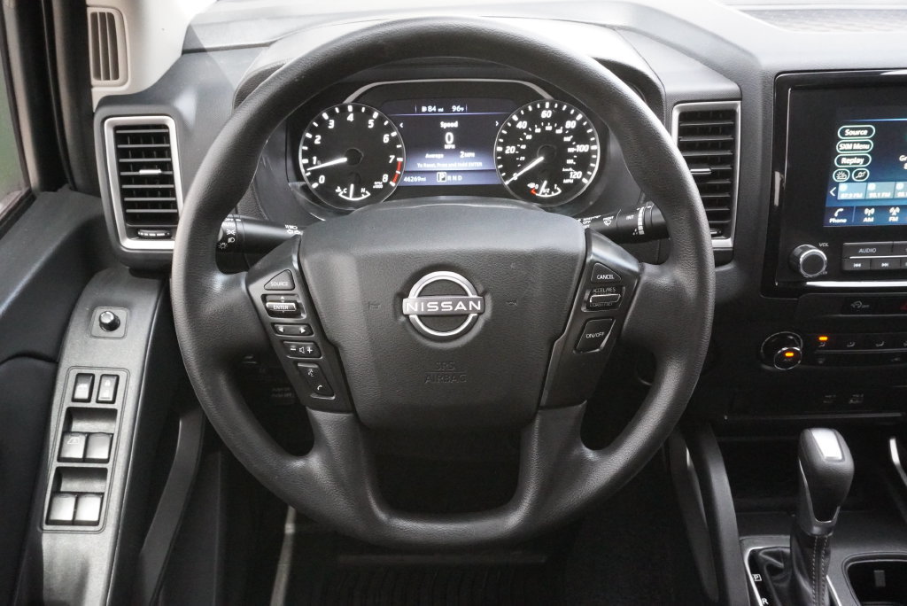 Used 2024 Nissan Frontier SV RWD image 19