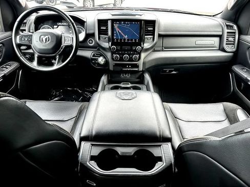 Used 2024 RAM 1500 Laramie AWD/4WD image 28
