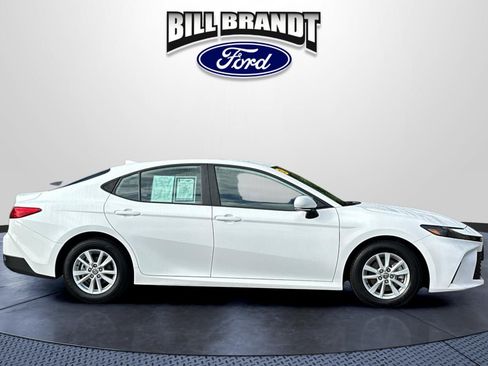 Used 2025 Toyota Camry LE FWD image 2