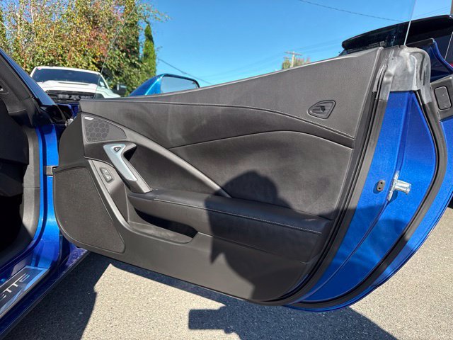 Used 2019 Chevrolet Corvette Stingray Coupe RWD image 11