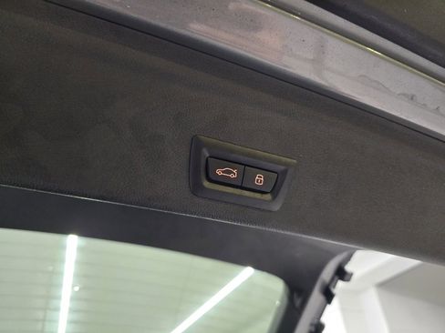 Used 2025 BMW X6 xDrive40i image 44