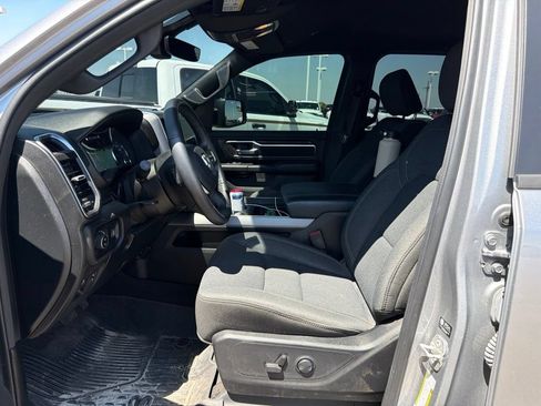 Used 2024 RAM 1500 Big Horn AWD/4WD image 2