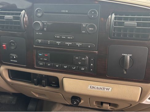Used 2005 Ford F350 King Ranch RWD image 7